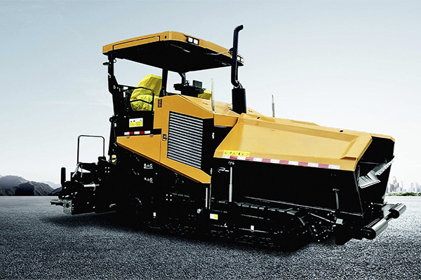 Компания обновила парк дорожно-строительной техники!